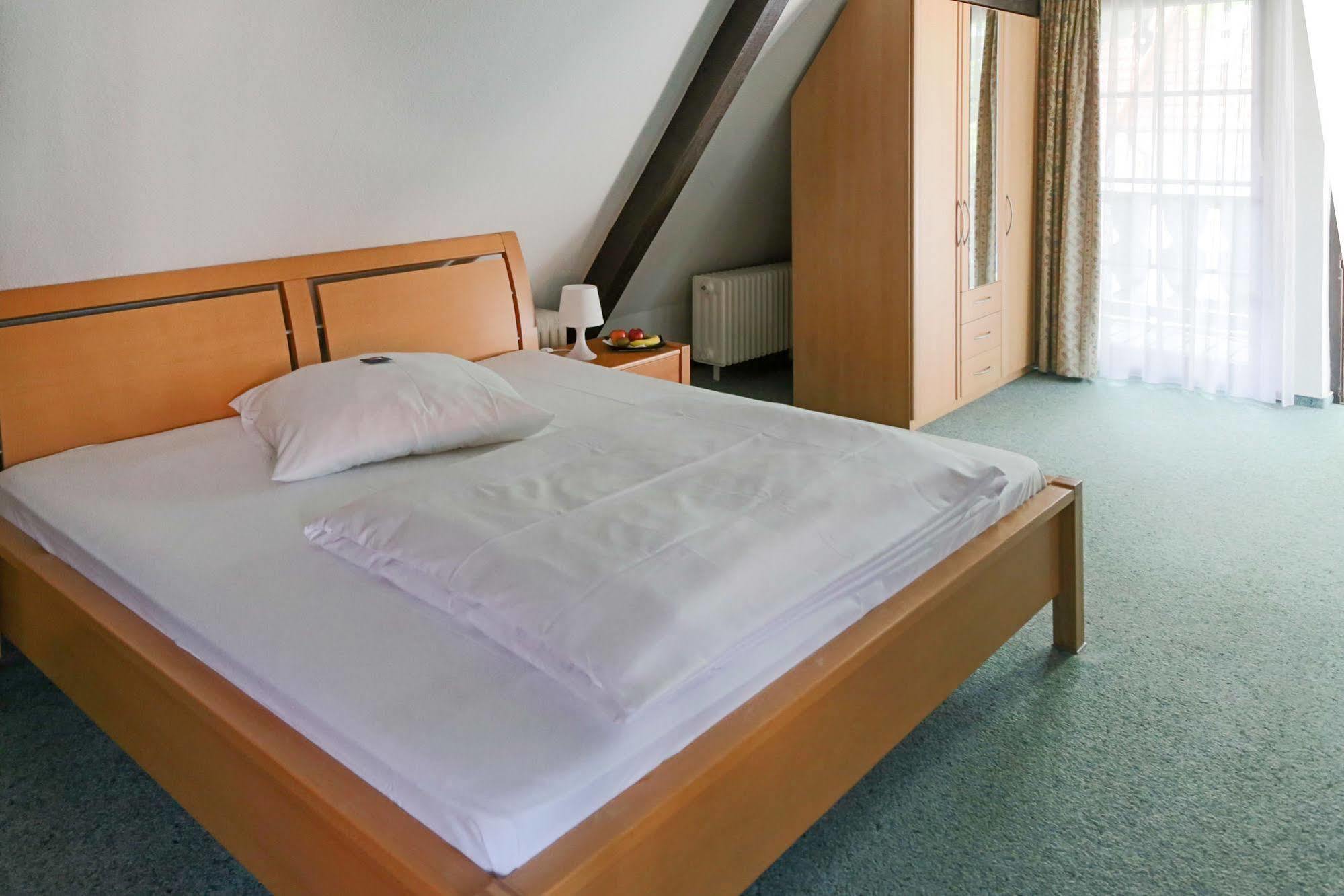 Doernersches Haus Hotel Walldorf  Exterior foto