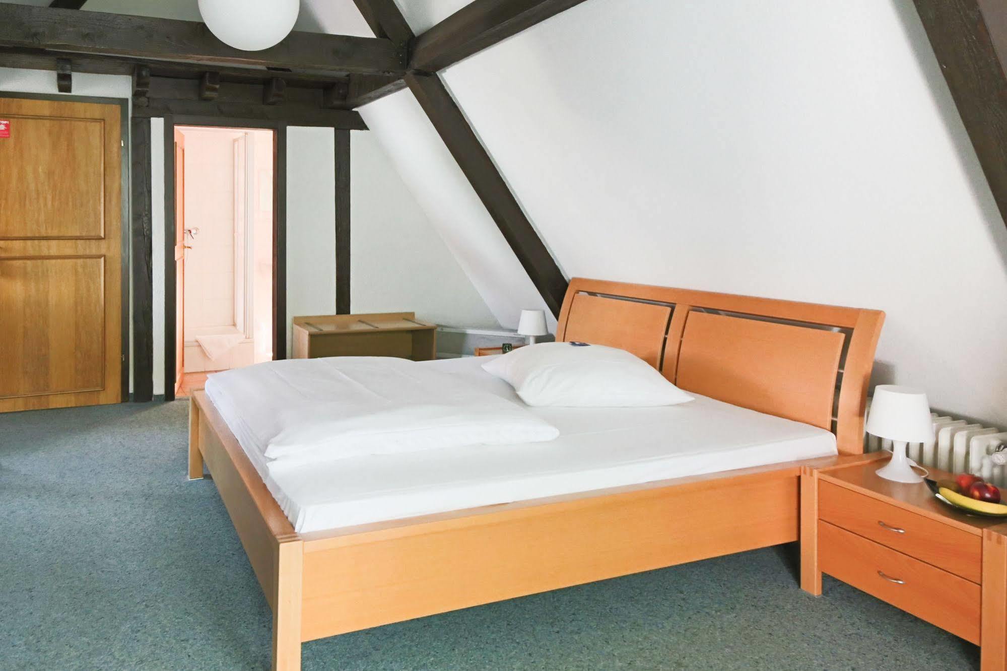 Doernersches Haus Hotel Walldorf  Exterior foto